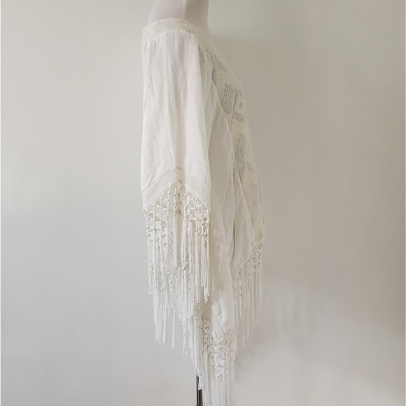 Anthropologie Lilka Crochet Fringe Hem Poncho White Lace Boho Women XS - Picture 4 of 11